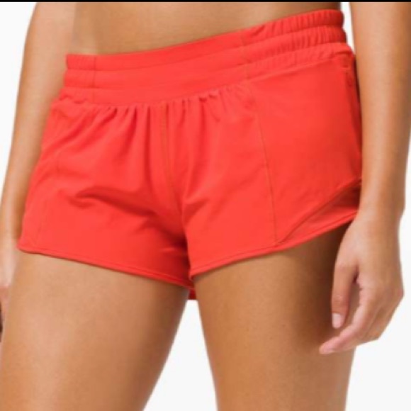 Lululemon Hotty Hot Short Size 12 with a 2.5" inseam Carnation Red - Picture 4 of 14